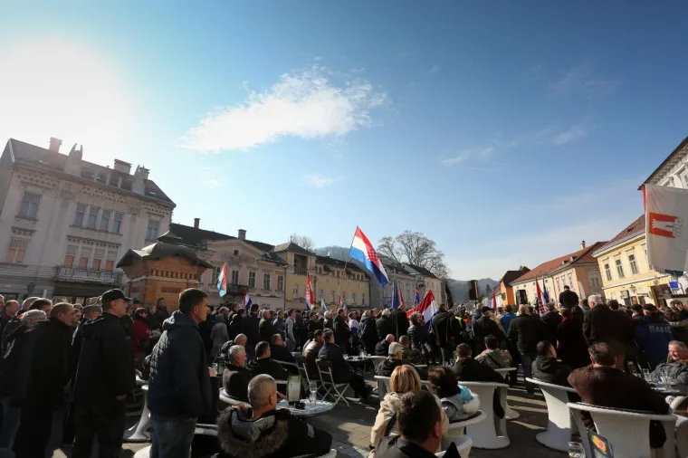 Prosvjed branitelja u Samoboru protiv Beljaka: 'Cilj nam je zaustaviti građanski rat koji se događa'