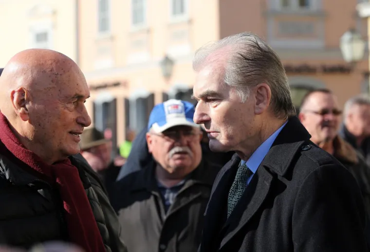 Prosvjed branitelja u Samoboru protiv Beljaka: 'Cilj nam je zaustaviti građanski rat koji se događa'