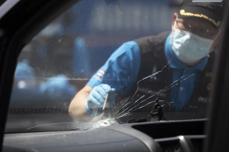 Policija likvidirala sumanutog vojnika: Ubio je 26, ranio 52 ljudi, a sve zbog bizarne osvete!