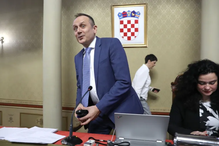 Sjednica zagrebačke Gradske skup&scaron;tine nastavljena je raspravom o izmjenama i dopunama GUP-a