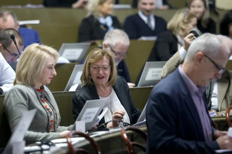 Sjednica zagrebačke Gradske skup&scaron;tine nastavljena je raspravom o izmjenama i dopunama GUP-a