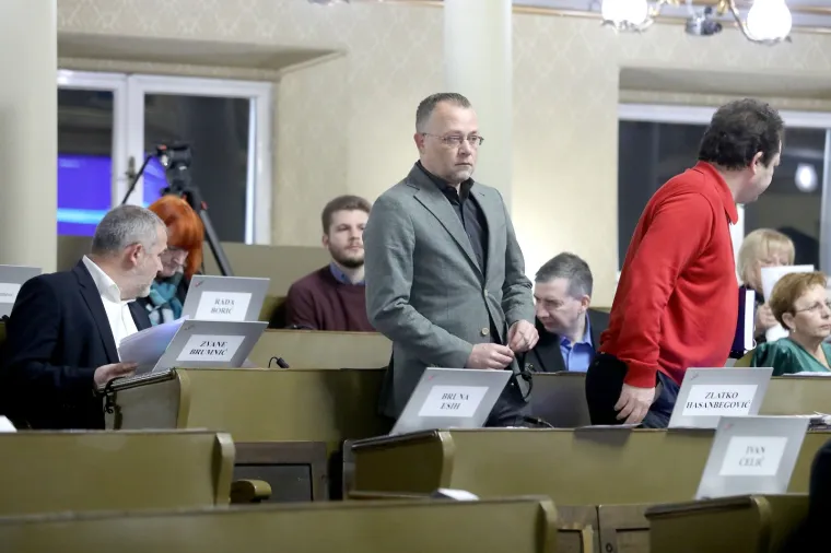 Sjednica zagrebačke Gradske skup&scaron;tine nastavljena je raspravom o izmjenama i dopunama GUP-a