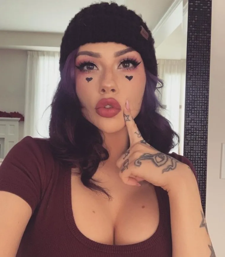 ONE SU SE OBUKLE ZA EKSTREMNO NISKE TEMPERATURE: Pa zar im nije baka rekla da će nahladiti bubrege?