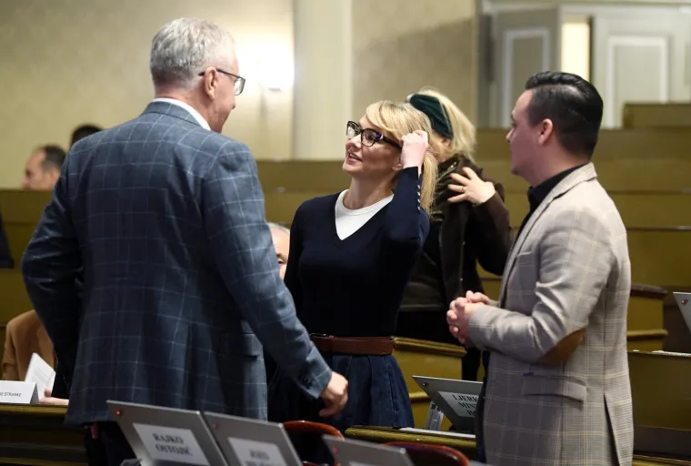 Stanka u Skup&scaron;tini: 'Besramna politička trgovina HDZ-a i Bandića oko GUP-a je i dalje u tijeku'