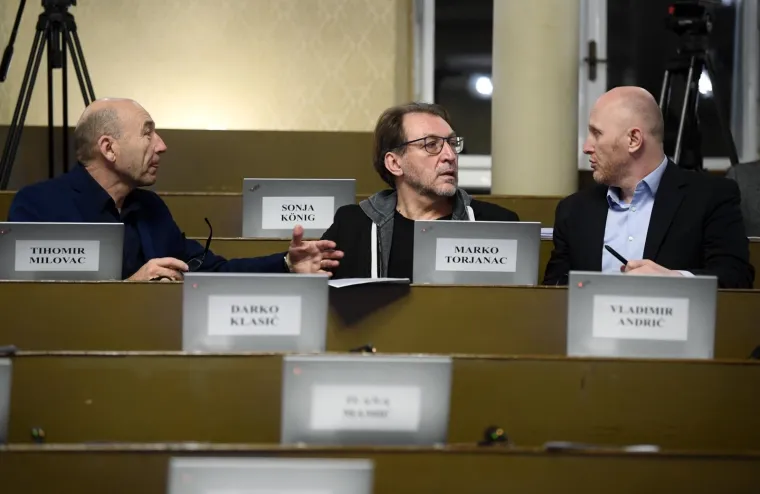 Stanka u Skup&scaron;tini: 'Besramna politička trgovina HDZ-a i Bandića oko GUP-a je i dalje u tijeku'