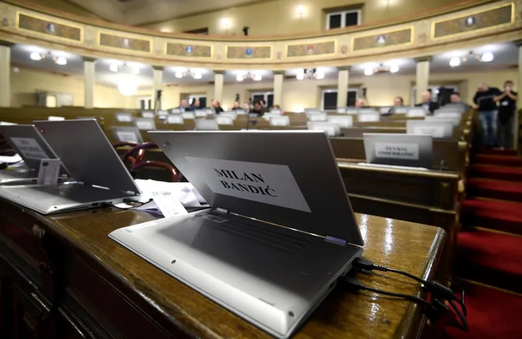 Stanka u Skup&scaron;tini: 'Besramna politička trgovina HDZ-a i Bandića oko GUP-a je i dalje u tijeku'