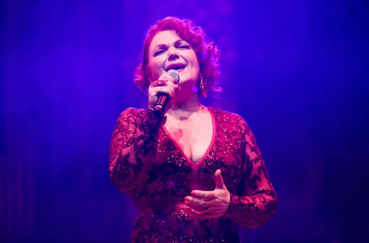 GUP mu nije pokvario raspoloženje: Nasmijani Bandić na koncertu dive u Lisinskom!