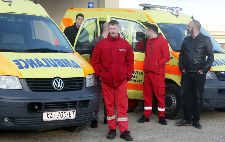 Nezadovoljni plaćama: Vozači djelatnika sanitetskog prijevoza danas su u &scaron;trajku solidarnosti