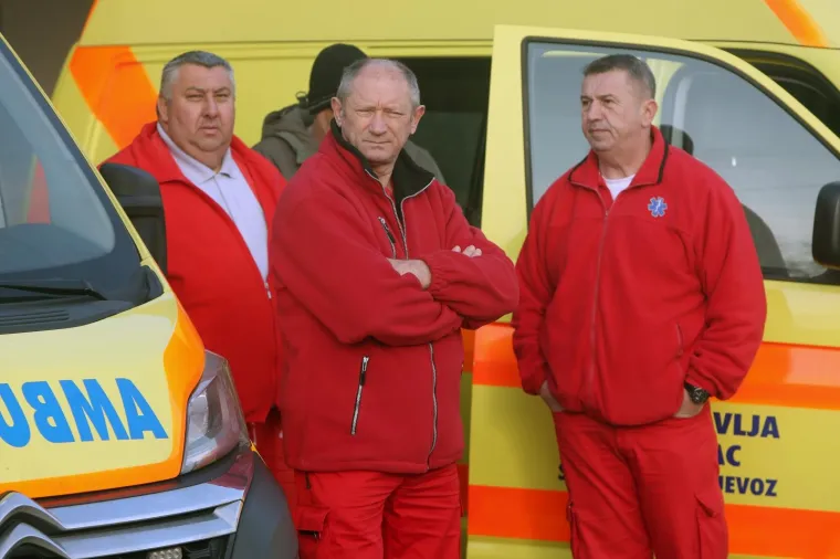 Nezadovoljni plaćama: Vozači djelatnika sanitetskog prijevoza danas su u &scaron;trajku solidarnosti