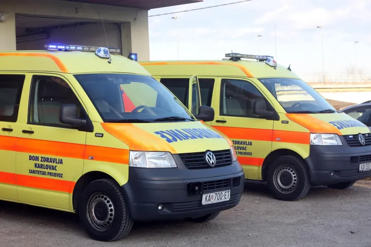 Nezadovoljni plaćama: Vozači djelatnika sanitetskog prijevoza danas su u &scaron;trajku solidarnosti