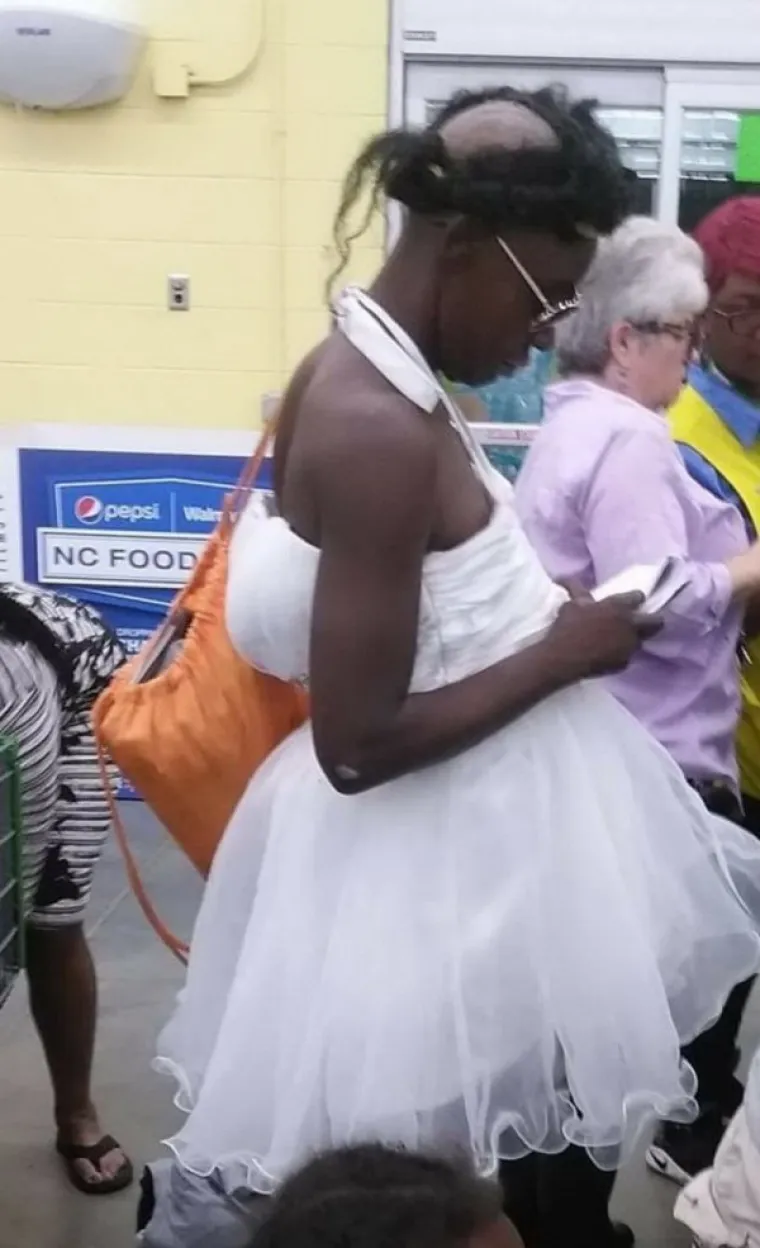 PA &Scaron;TO SE TO DOGAĐA S DANA&Scaron;NJIM LJUDIMA? Svakom nas fotografijom sve vi&scaron;e zbunjuju