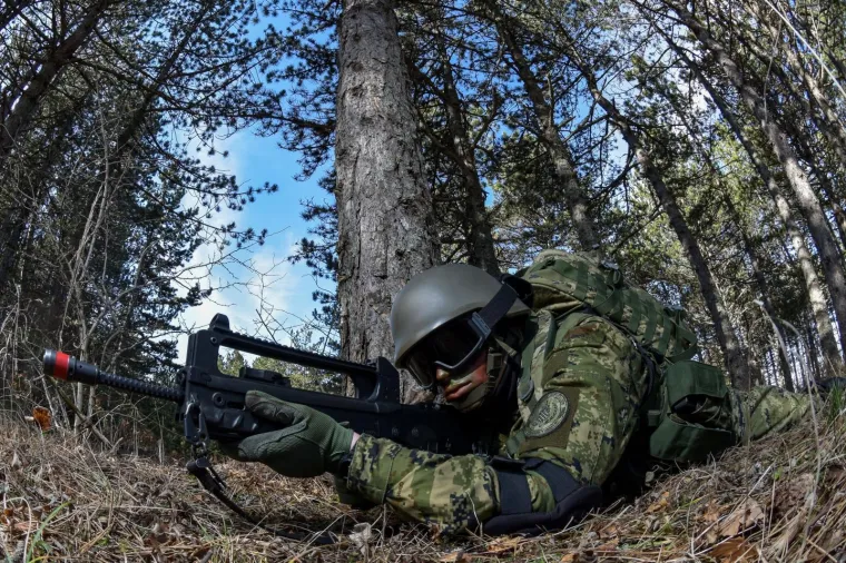 Hrvatski vojnici pokazali nadljudsku snagu: Pogledajte kako se snalaze u zimskim uvjetima