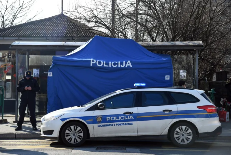 Užas u Sesvetama: Na autobusnoj stanici pronašli mrtvog muškarca