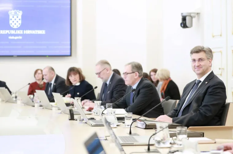 Vlada o upravljanju državnom imovinom