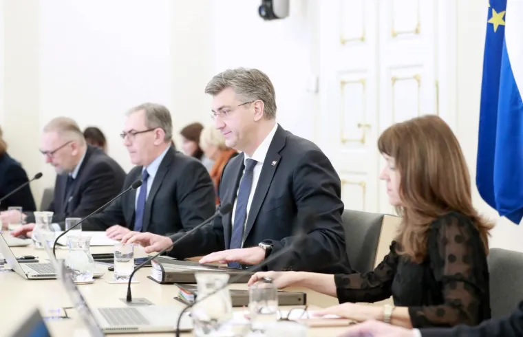 Vlada o upravljanju državnom imovinom