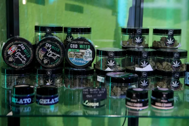 Cvijet i ulje kanabisa, čajevi, kozmetika, čokolada - pogledajte &scaron;to sve i po kojim cijenama možete kupiti od konoplje