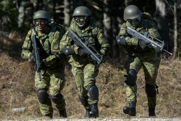 U zimskom vojnom kampu 30 posto kadetkinja: 'Bitno je da radimo kao jedno, kao tim. Stoga nema razlike'
