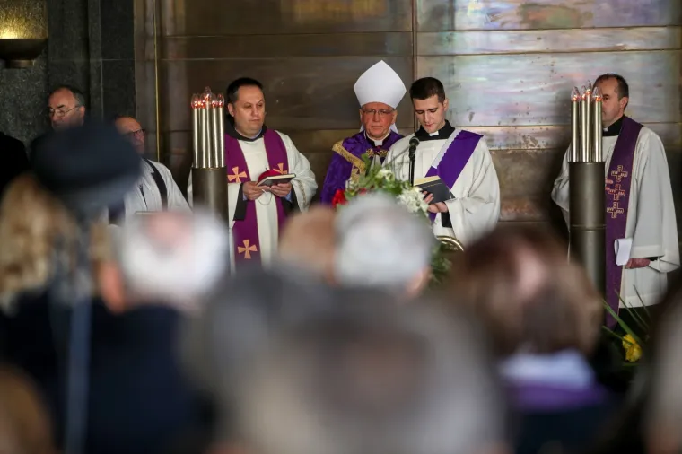 Tuga na Mirogoju: Obitelj, prijatelji i poznanici oprostili se od maestra Vladimira Kranjčevića