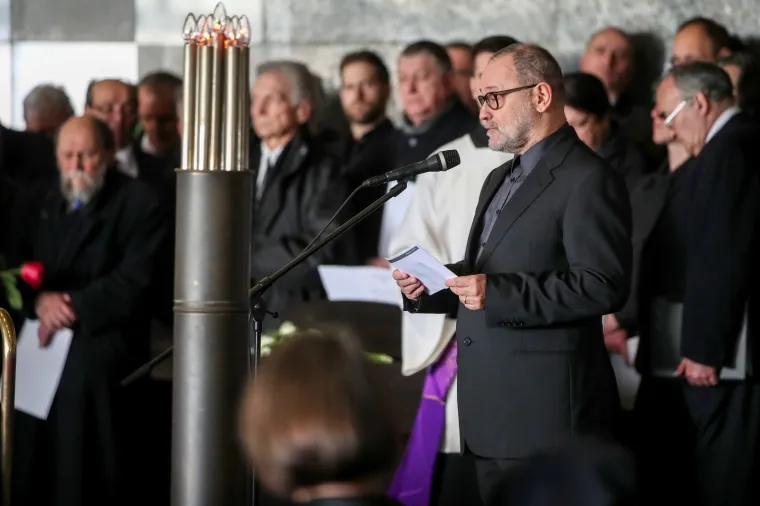 Tuga na Mirogoju: Obitelj, prijatelji i poznanici oprostili se od maestra Vladimira Kranjčevića