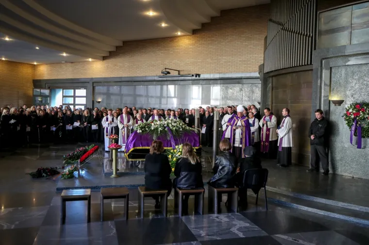 Tuga na Mirogoju: Obitelj, prijatelji i poznanici oprostili se od maestra Vladimira Kranjčevića
