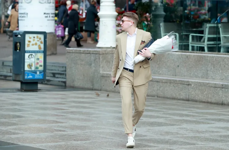 Prizori od kojih ćete se rastopiti: Zaljubljeni parovi preplavili ulice hrvatskih gradova