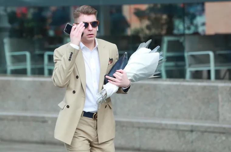 Prizori od kojih ćete se rastopiti: Zaljubljeni parovi preplavili ulice hrvatskih gradova