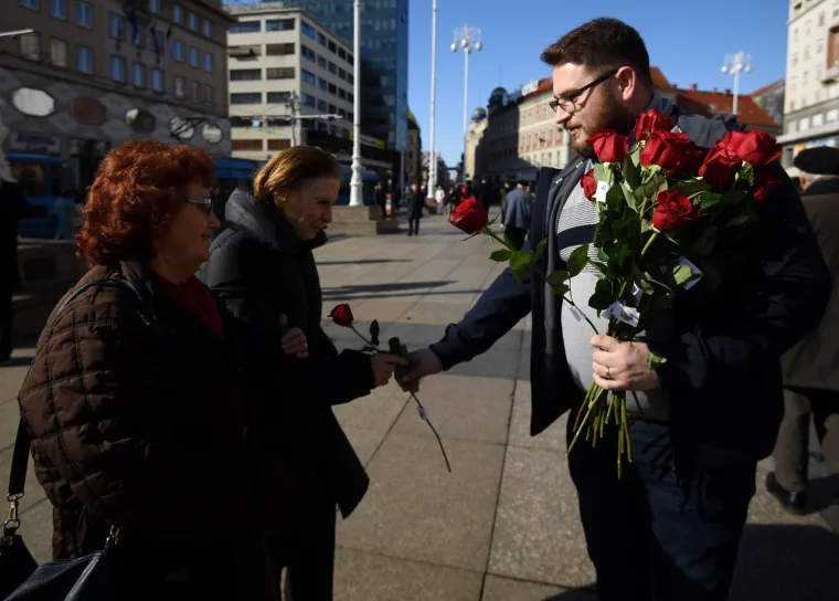 Milan Bandić proslavio Valentinovo skromnije nego pro&scaron;lih godina: 'Nema ljubavi u politici'