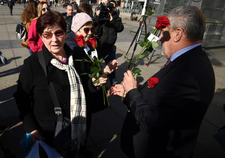 Milan Bandić proslavio Valentinovo skromnije nego pro&scaron;lih godina: 'Nema ljubavi u politici'