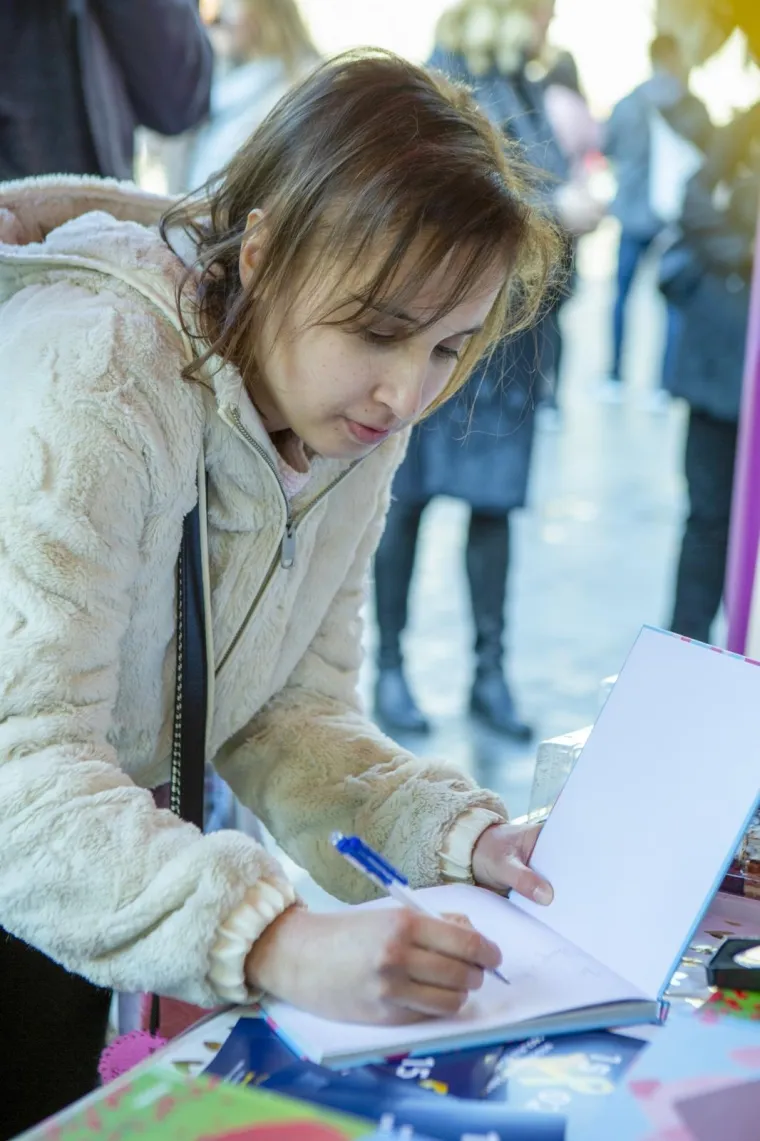 Hrabra Antonija je svoju borbu s rakom opisala u slikovnici
