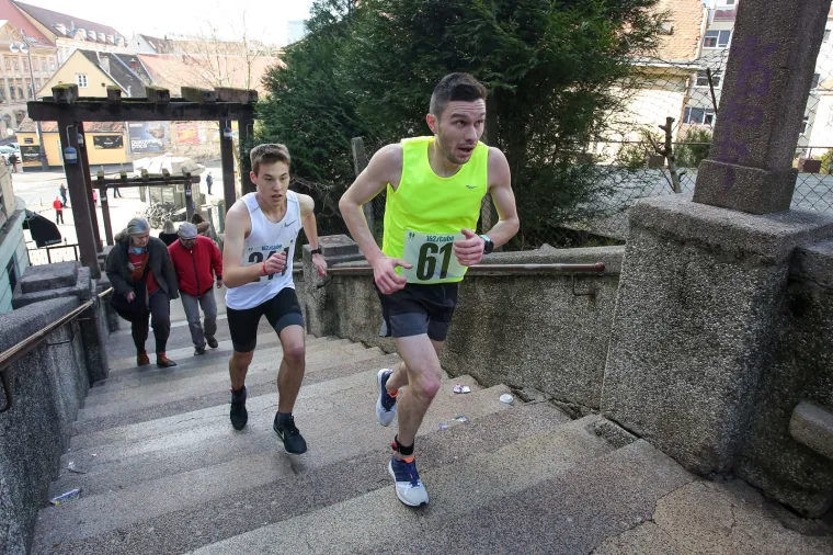 Sinonim za veljaču i pogled prema proljeću: Održana 13. po redu Cestovna utrka '162 stube'