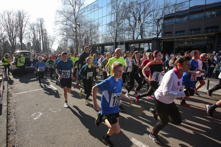 Sinonim za veljaču i pogled prema proljeću: Održana 13. po redu Cestovna utrka '162 stube'