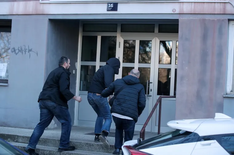 Ovo je mu&scaron;karac kojeg policija povezuje s ubojstvom maloljetnice u Sopotu!