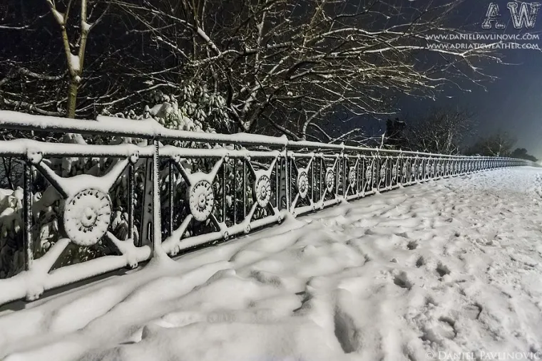Ovako je izgledao Dubrovnik prije točno 11 godina! Poharala ga je jedna od najjačih snježnih mećava 'Tara'