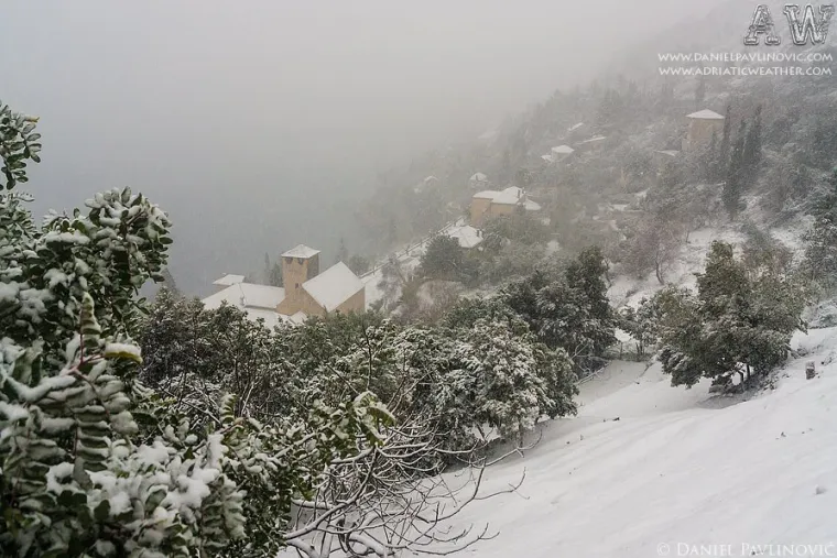 Ovako je izgledao Dubrovnik prije točno 11 godina! Poharala ga je jedna od najjačih snježnih mećava 'Tara'
