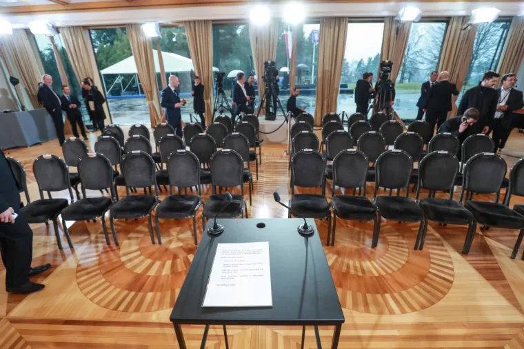 Milanović u crnoj limuzini krenuo na Pantovčak: Sve je spremno za inauguraciju