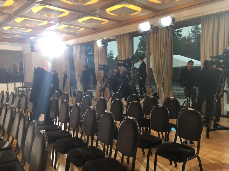 Milanović u crnoj limuzini krenuo na Pantovčak: Sve je spremno za inauguraciju