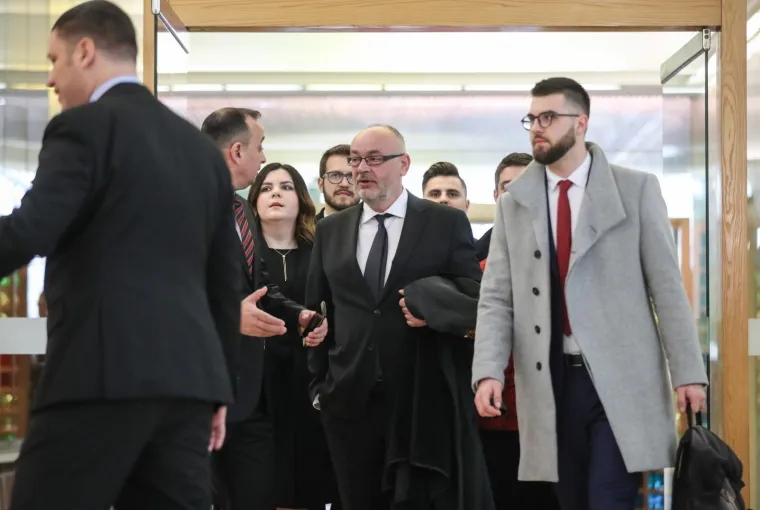 Pantovčak je danas najpopularnije mjesto u Zagrebu: Pogledajte tko je sve do&scaron;ao na Milanovićevu inauguraciju