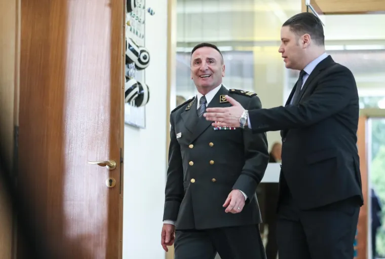 Pantovčak je danas najpopularnije mjesto u Zagrebu: Pogledajte tko je sve do&scaron;ao na Milanovićevu inauguraciju