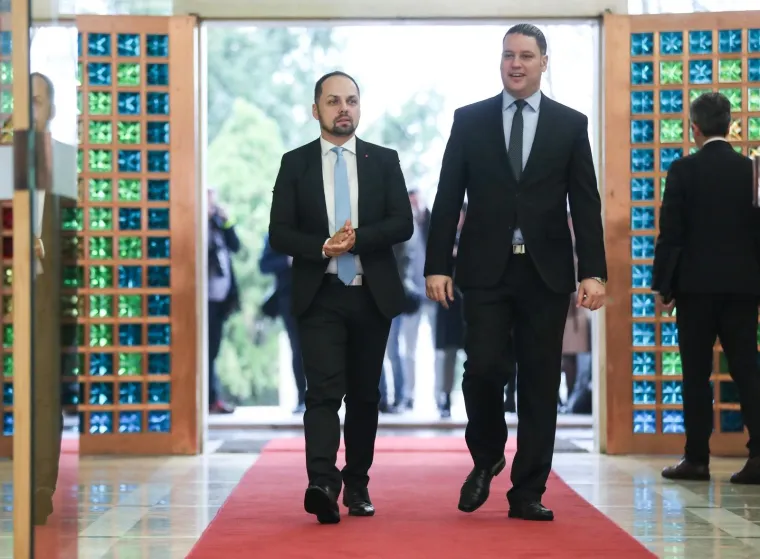 Pantovčak je danas najpopularnije mjesto u Zagrebu: Pogledajte tko je sve do&scaron;ao na Milanovićevu inauguraciju