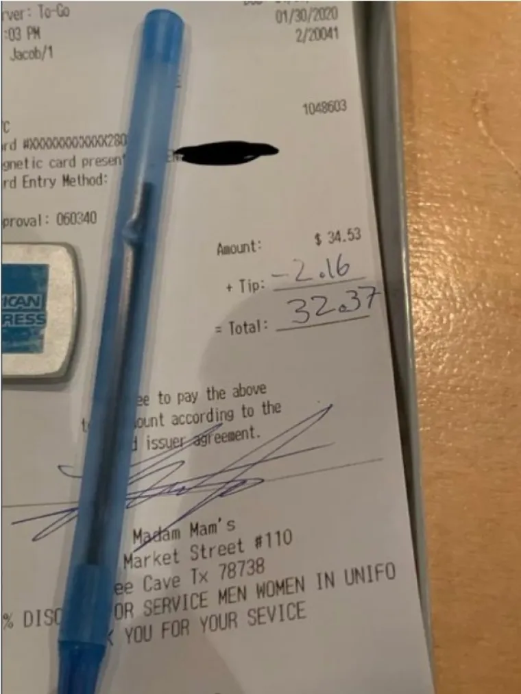 OVIM LJUDIMA TREBA ZABRANITI ULAZAK U SVE RESTORANE SVIJETA: Pa dajte ih pogledajte, kako ih nije sram?!