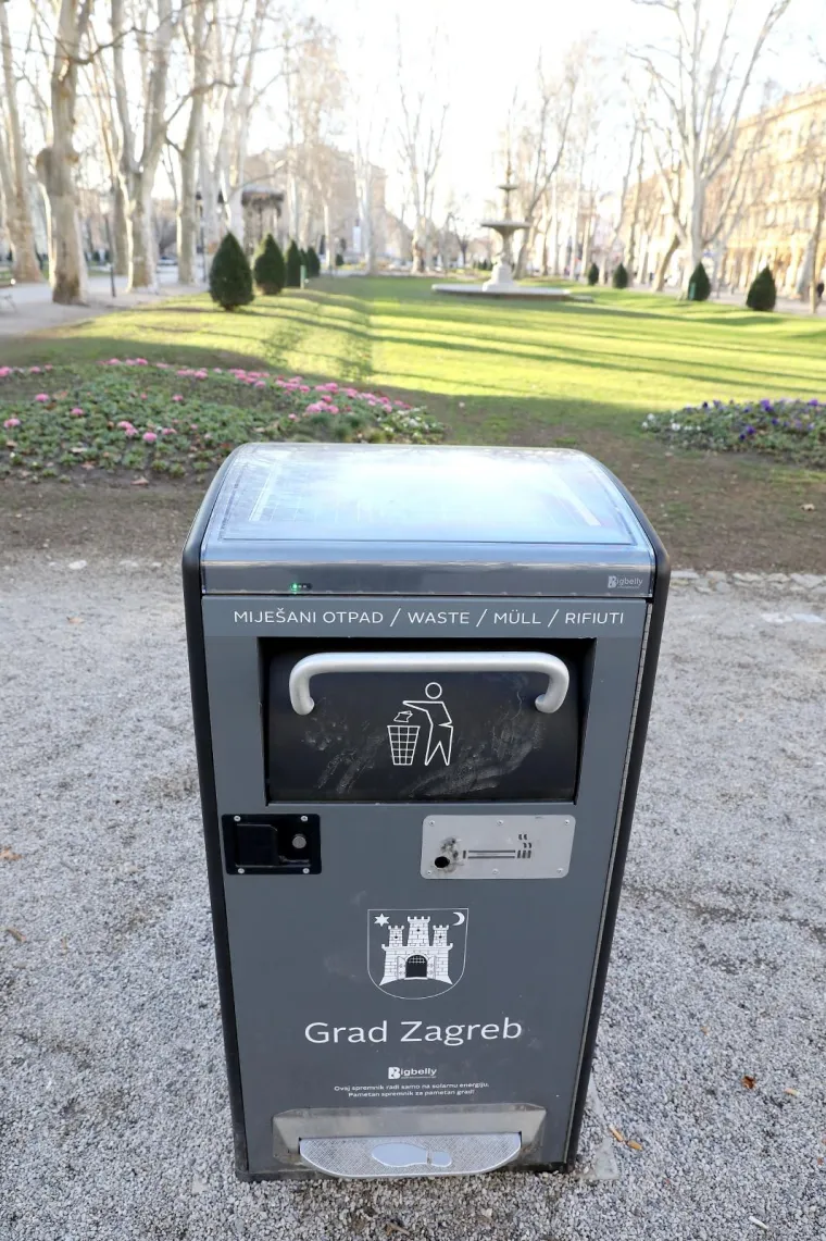 Revolucija u Zagrebu! Stigle pametne kante koje ne smrde, ali i javljaju kad su prepune otpada