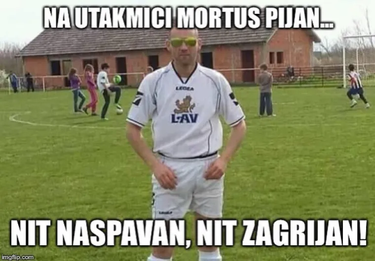 "Prosječni Nogometa&scaron;": Ovi memovi savr&scaron;eno opisuju lokalne nogometne zvijezde
