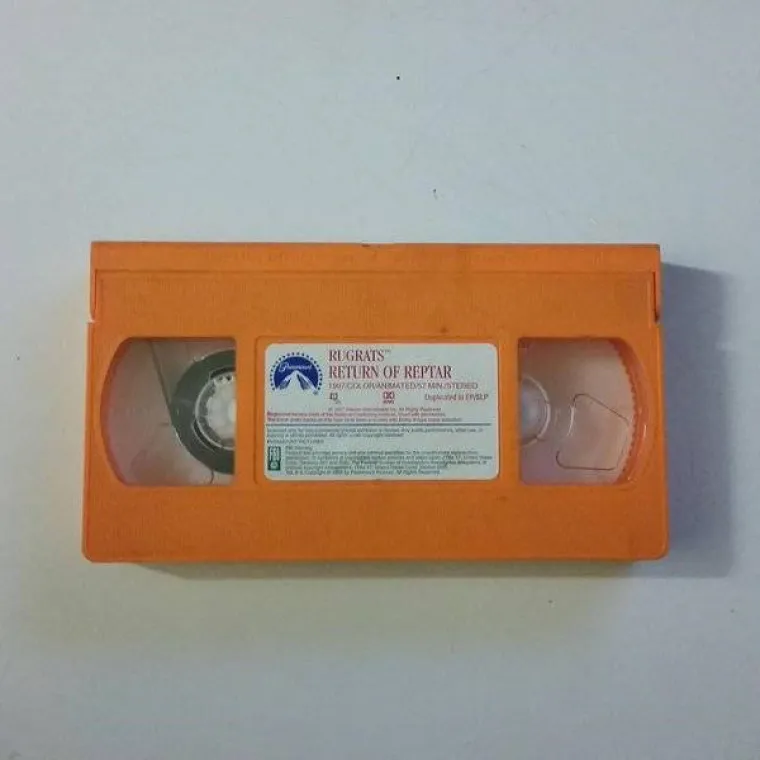 SJEĆATE LI SE OVIH ČUDNOVATIH STVARI IZ DEVEDESETIH? Ova doza nostalgije vratit će vas u prošlost