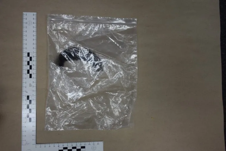 Pogledajte njihov alat, periku i lažne brkove: Mladi Rusi poku&scaron;ali opljačkati bankomat u Karlovcu