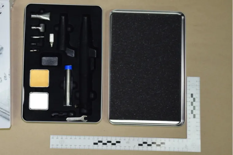 Pogledajte njihov alat, periku i lažne brkove: Mladi Rusi poku&scaron;ali opljačkati bankomat u Karlovcu