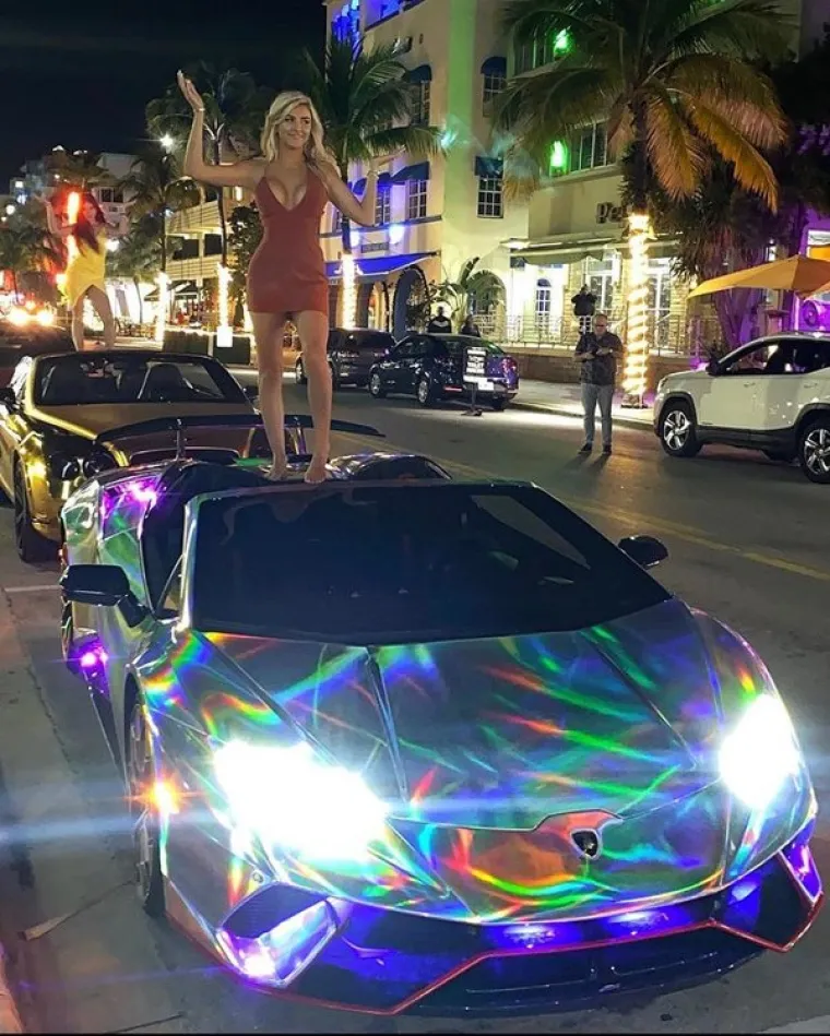 ONI SU MLADI, ZGODNI I BRUTALNO BOGATI: Hvale se svojim životom na dru&scaron;tvenim mrežama i nije ih briga &scaron;to netko o tome misli