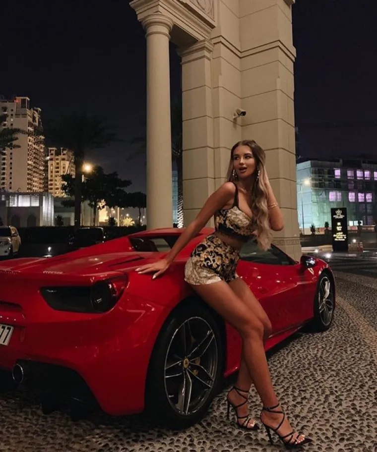 ONI SU MLADI, ZGODNI I BRUTALNO BOGATI: Hvale se svojim životom na dru&scaron;tvenim mrežama i nije ih briga &scaron;to netko o tome misli