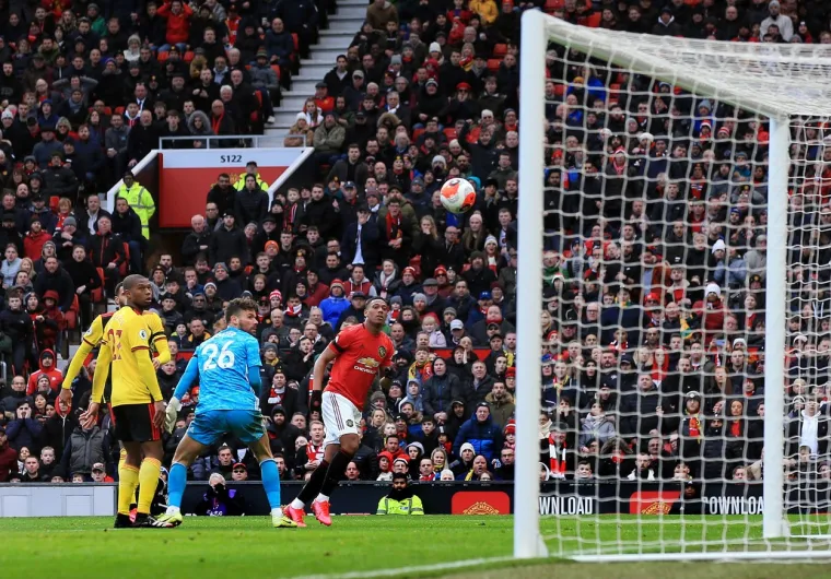 [FOTO] NIKAD OVAKO NEŠTO NIJE IZVEO: Old Trafford je nakon toga pao u trans; Ovo je za rubriku vjerovali ili ne