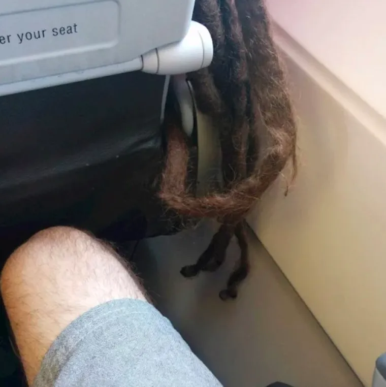 Često putujete avionom? Nadamo se da ne viđate ovakve putnike