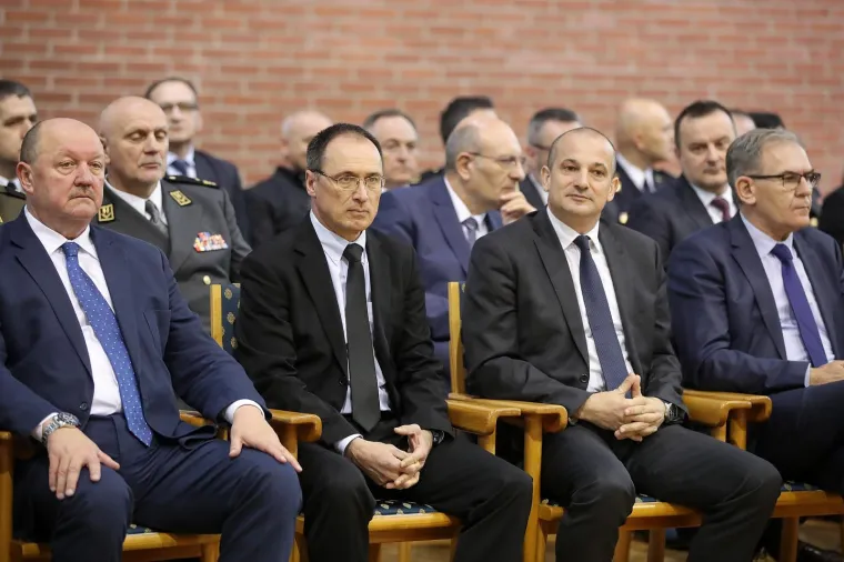 Predsjednik Milanović poslao poruku vojnicima: 'Ostanite elita, vi ste izabrani jer ste bolji od ostalih'